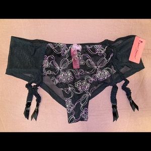 Victoria’s Secret Black Garter Belt Lingerie M